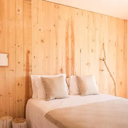 Hotel Utopia
