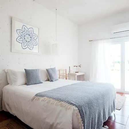 Utopia Hotel