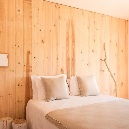 Hotel Utopia