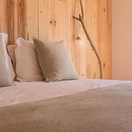 מלון Utopia אלג'זור